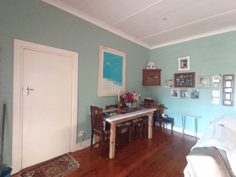 5 Bedroom Property for Sale in Berea Eastern Cape